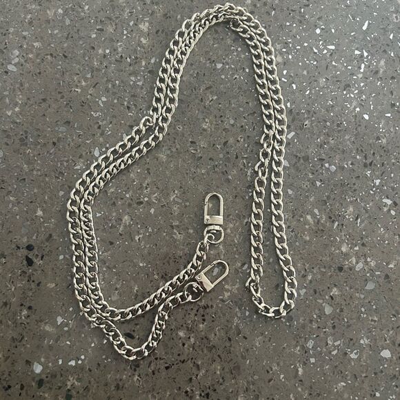 NWT Silver Crossbody Bag Chain Strap 47" - Picture 1 of 2